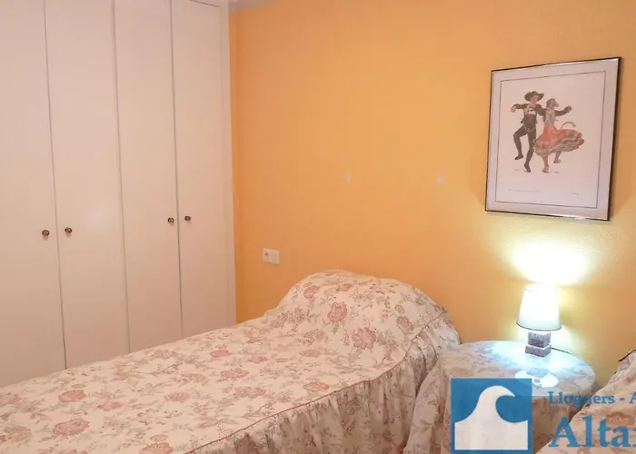 Apartamentos Jardines Del Puerto Altamar